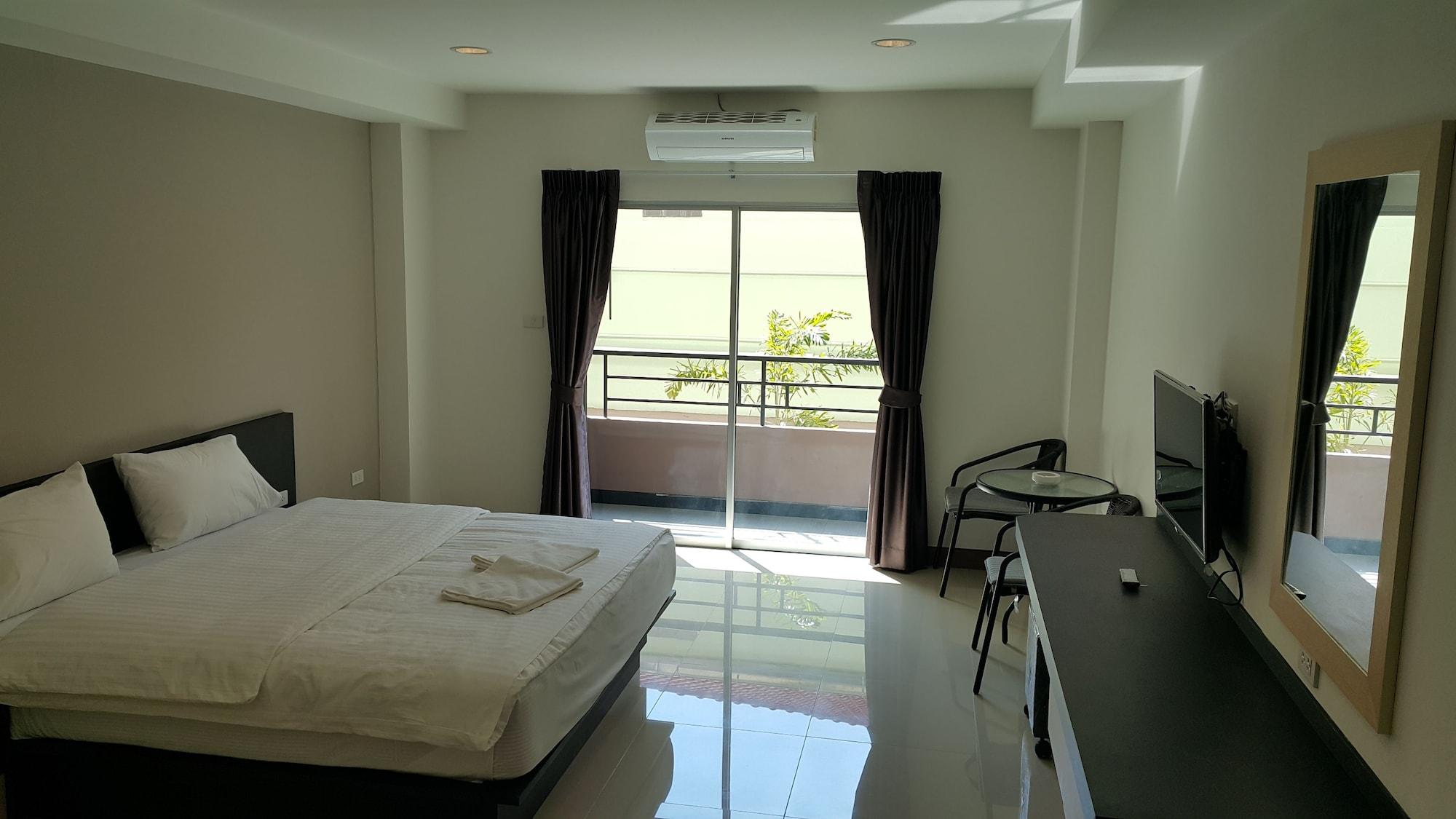 B Space Residence Nong Prue Dış mekan fotoğraf