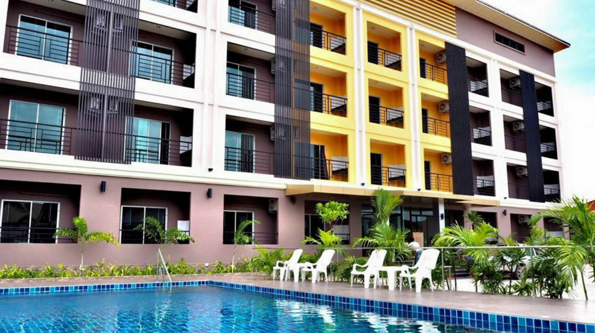 B Space Residence Nong Prue Dış mekan fotoğraf
